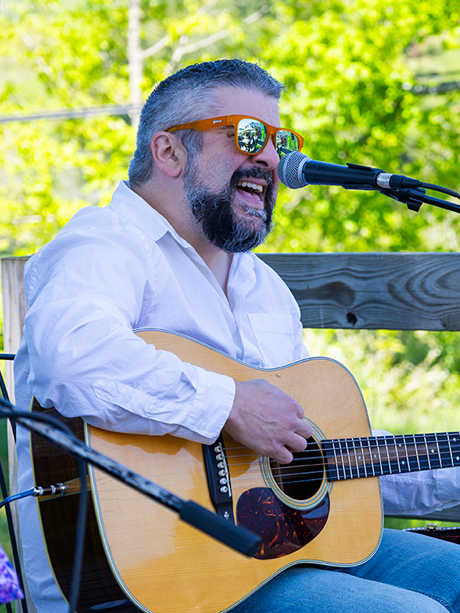 Dan Carlucci