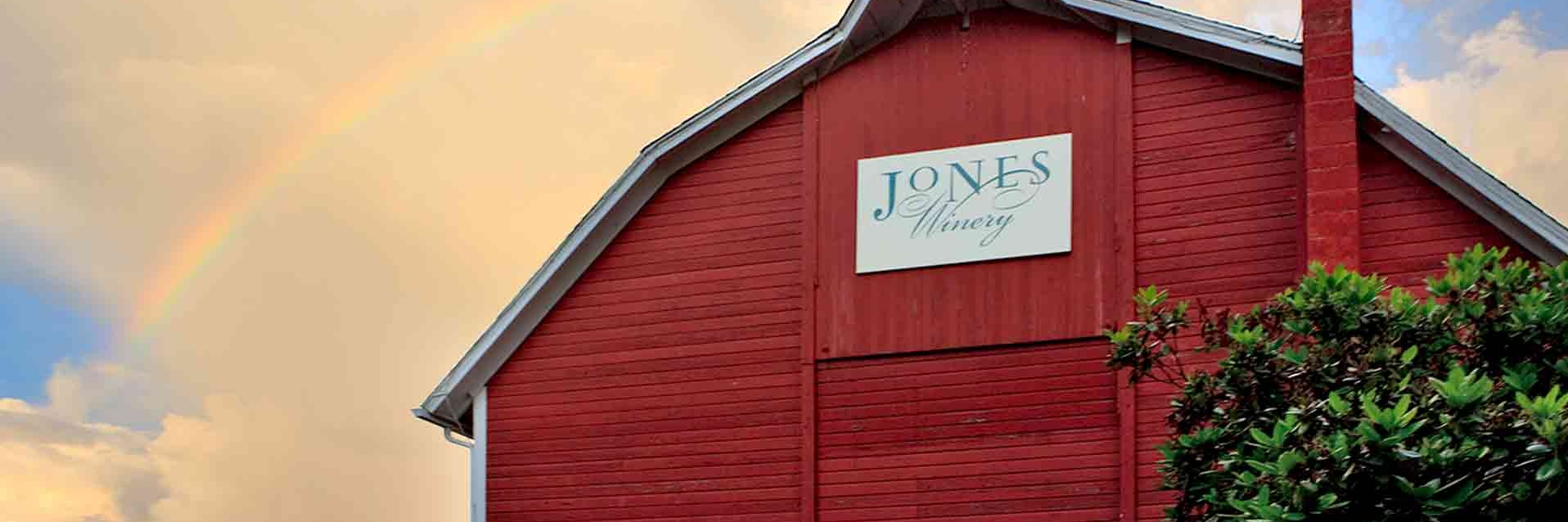 jones-family-farms-historic-dairy-barn-rainbow